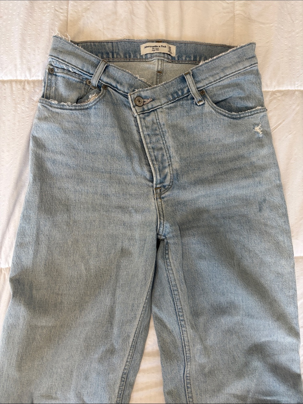 A&F The Dad High Rise Light Wash Straight Leg Jeans 27/4s